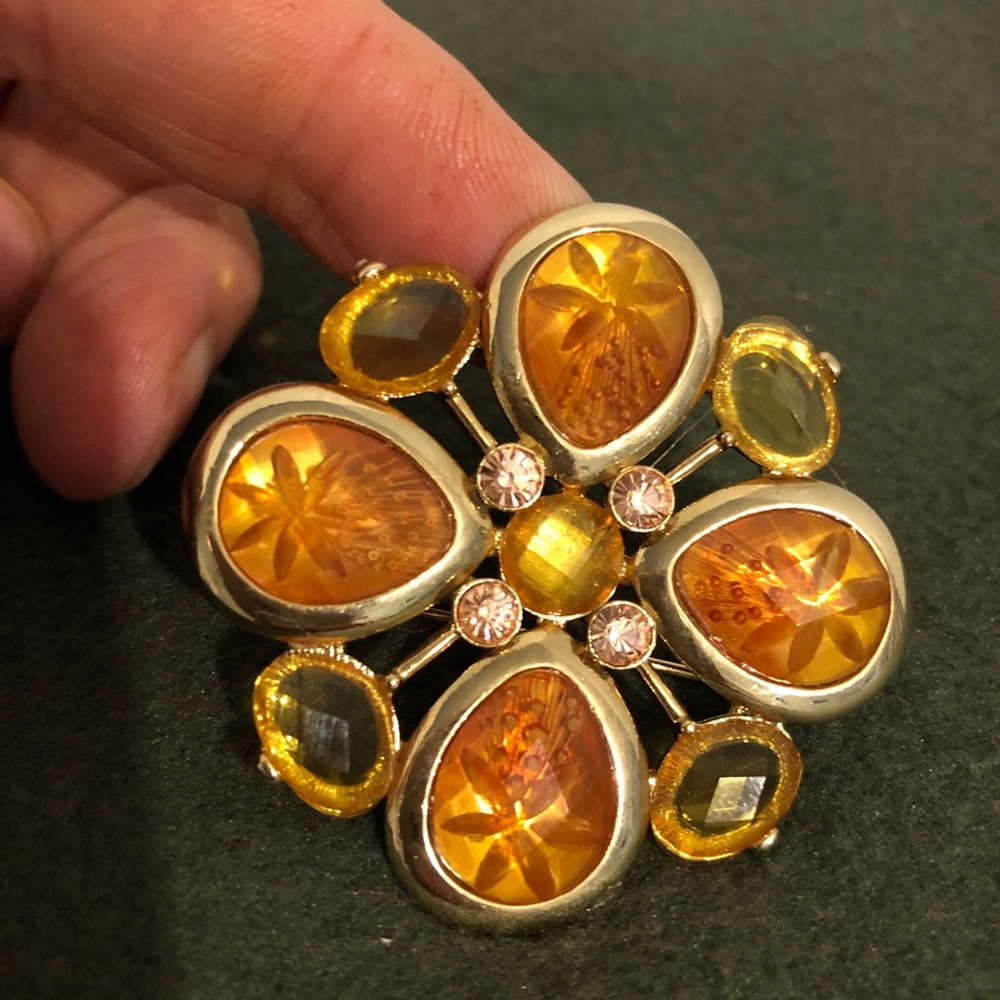 Citrine colored brooch